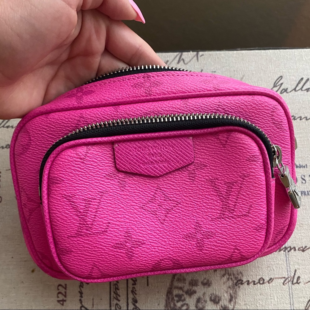 Louis Vuitton Outdoor Pouch